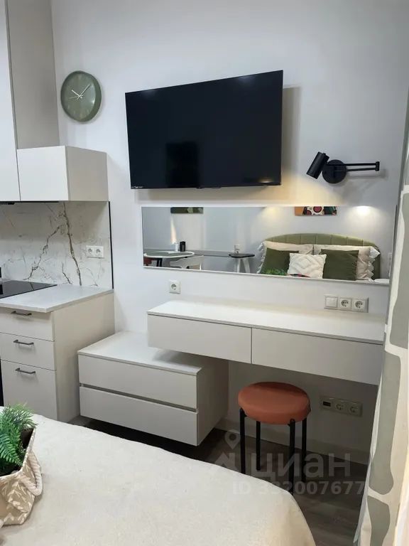 m. Michurinsky prospekt: Apartment, studio