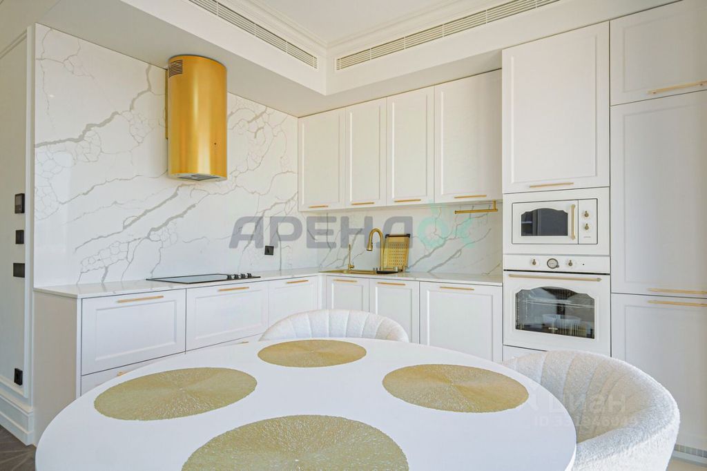m. Park Pobedy: Apartment, 3-rooms