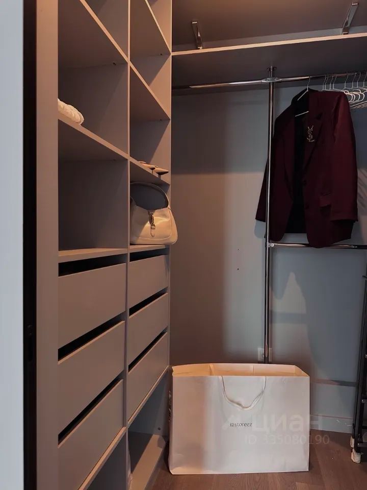 m. Zorge: Apartment, 3-rooms