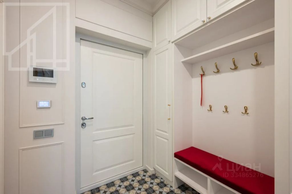 m. Novoslobodskaya: Apartment, 5-rooms