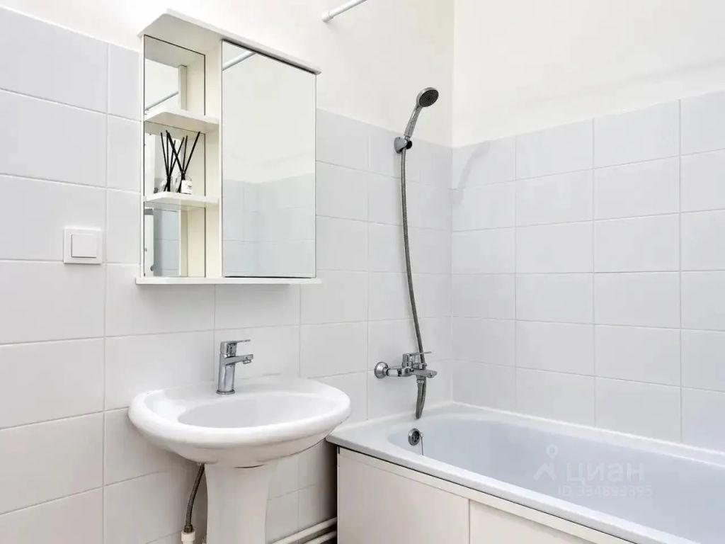 m. Pyatnitskoe shosse: Apartment, 2-rooms