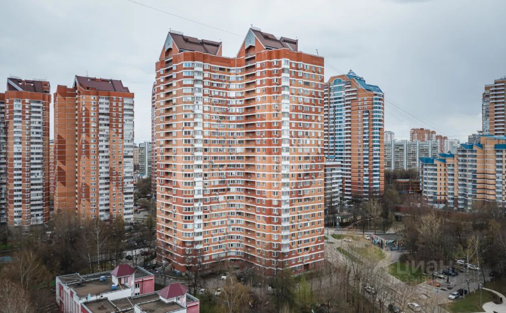 m. Novatorskaya: Apartment, 3-rooms