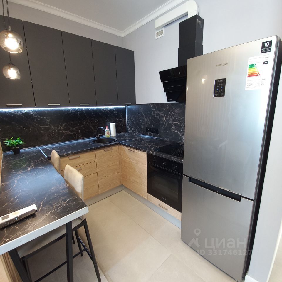 m. Strogino: Apartment, studio