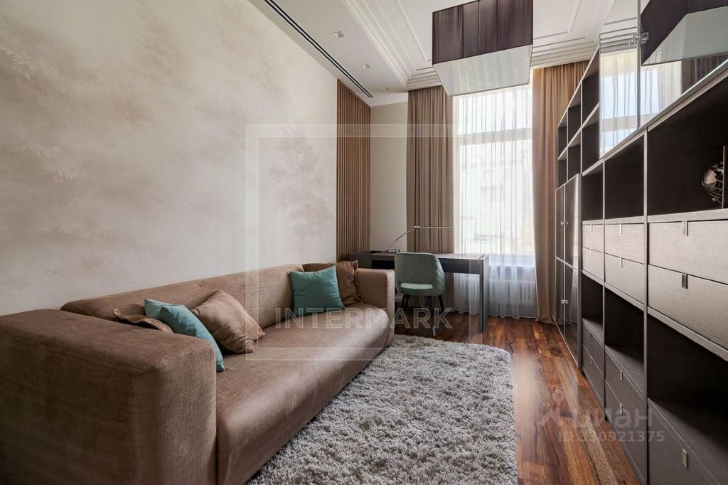 m. Arbatskaya: Apartment, 4-rooms