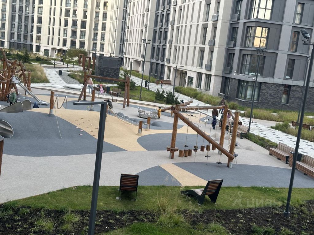 m. Skolkovo: Apartment, 3-rooms