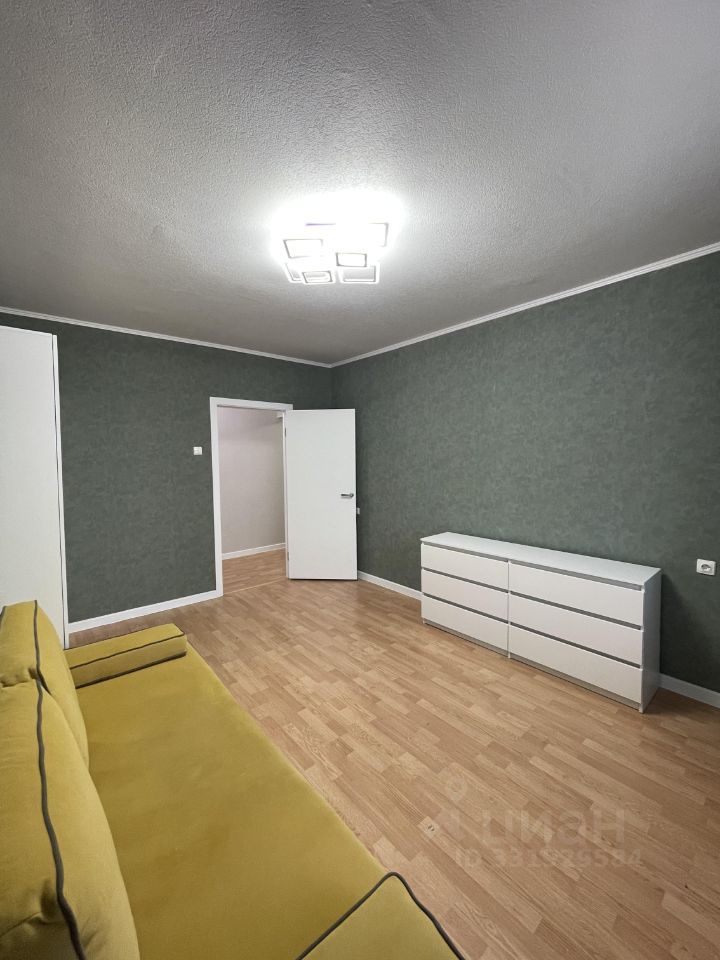 m. Levoberezhnaya: Apartment, 1-rooms