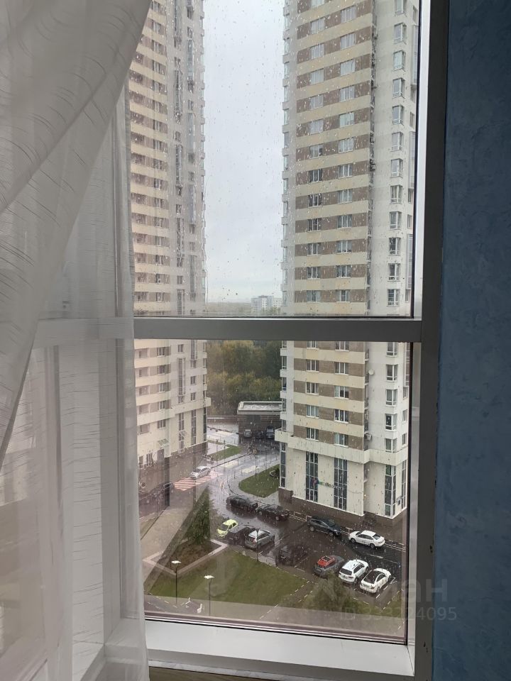 m. Belokamennaya: Apartment, studio