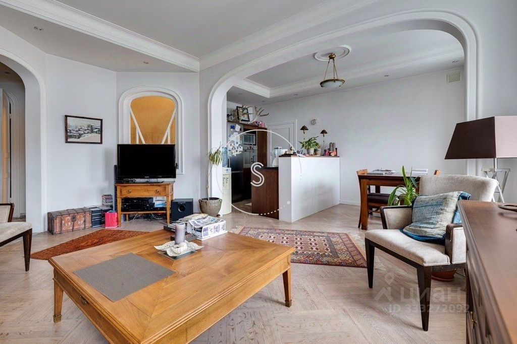 m. Smolenskaya: Apartment, 2-rooms