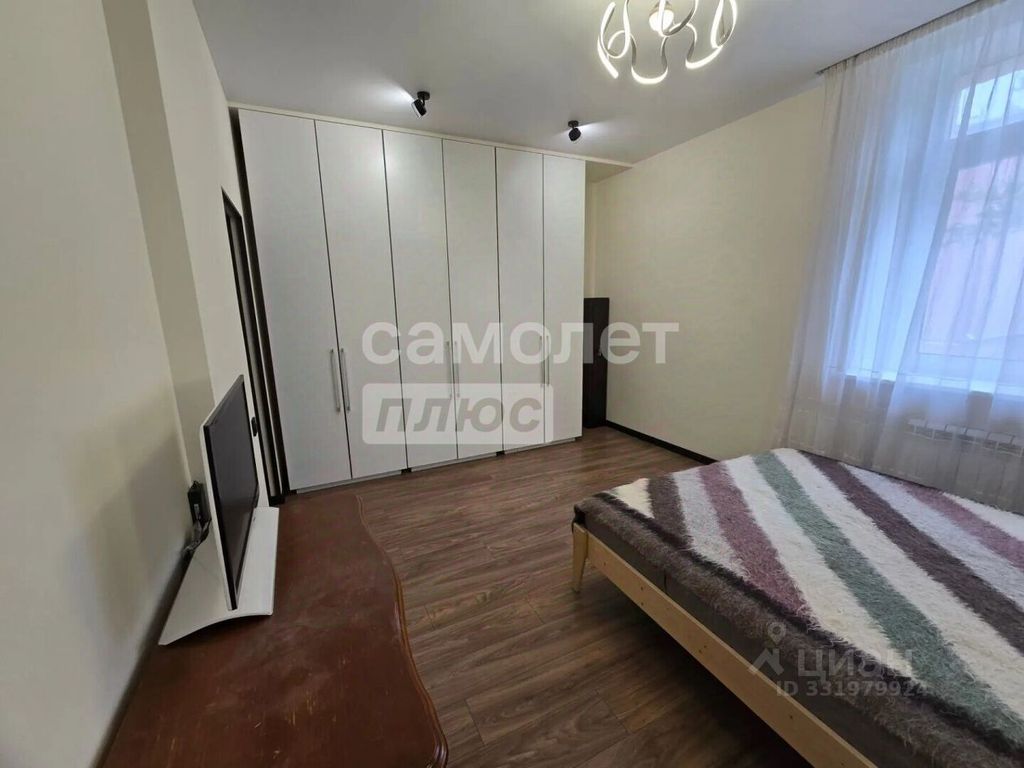 m. Serp i Molot: Apartment, 2-rooms