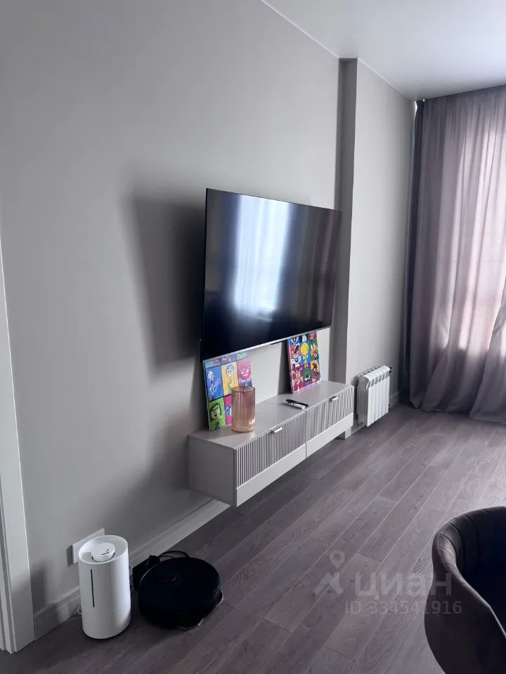 m. Aminyevskaya: Apartment, 2-rooms