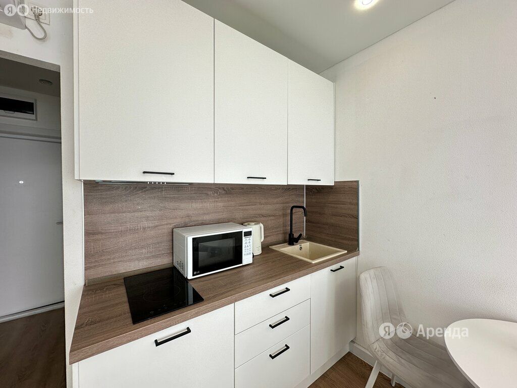 m. Aminyevskaya: Apartment, studio