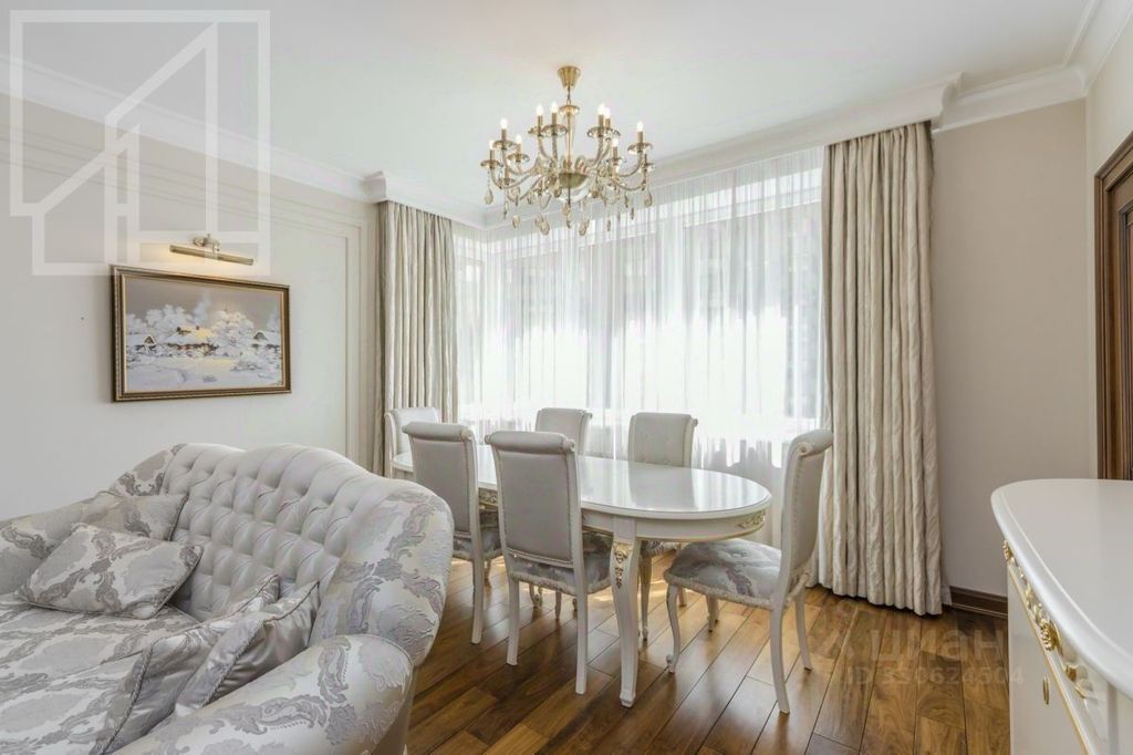 m. Smolenskaya: Apartment, 4-rooms