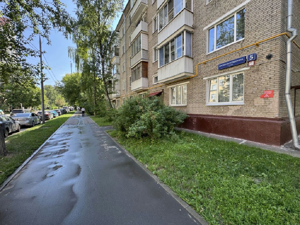 m. Oktyabrskoe pole: Apartment, 1-rooms