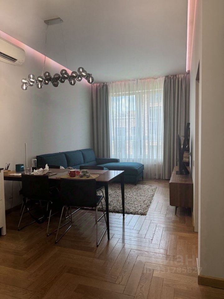 m. Delovoy tsentr (Vystavochnaya): Apartment, 2-rooms