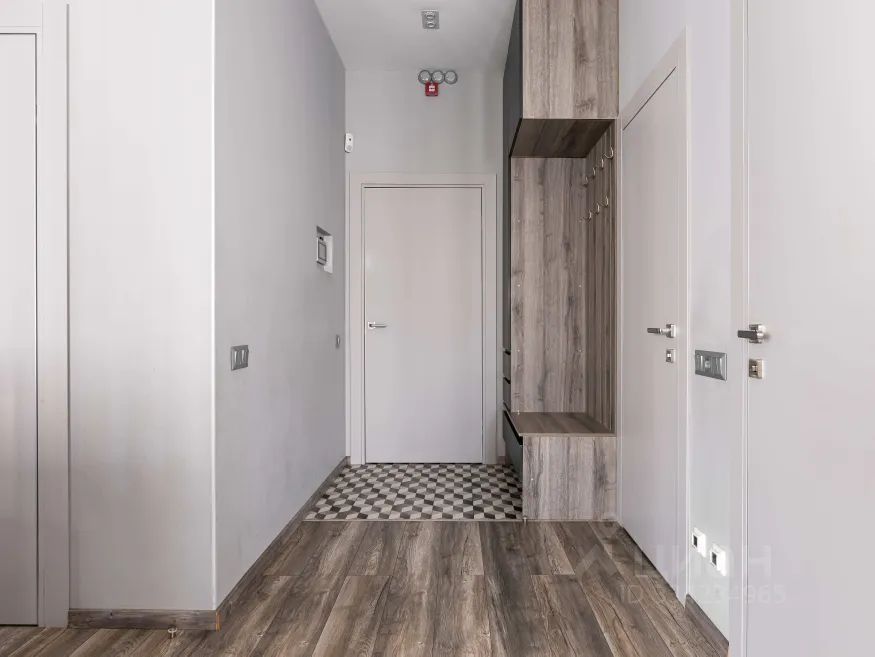m. Kuzminki: Apartment, 2-rooms