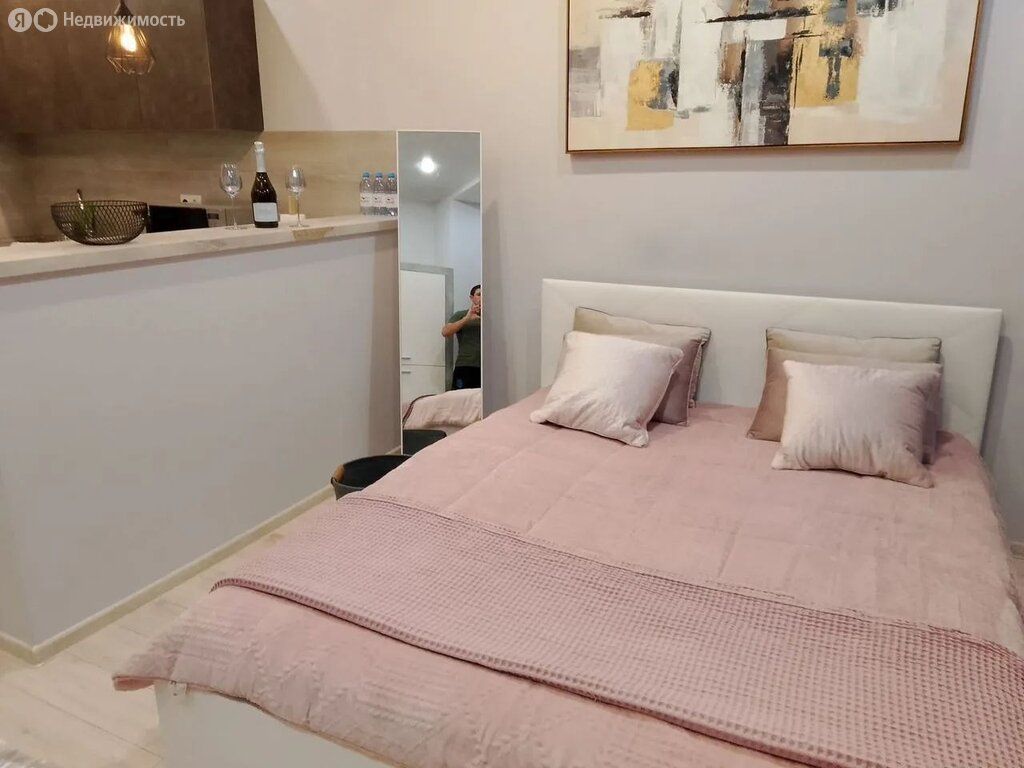 m. TsSKA: Apartment, studio