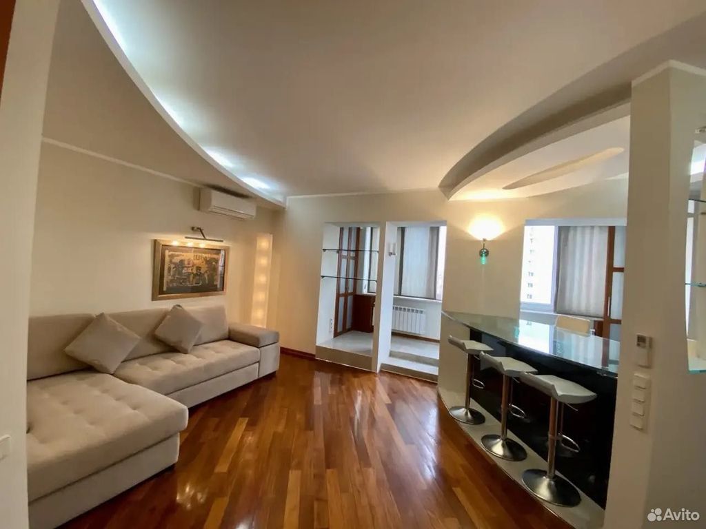 m. Baumanskaya: Apartment, studio