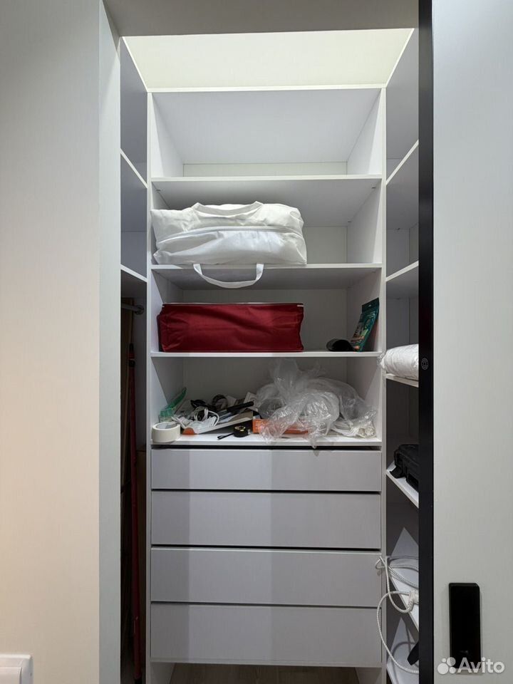 m. ZIL: Apartment, 1-rooms