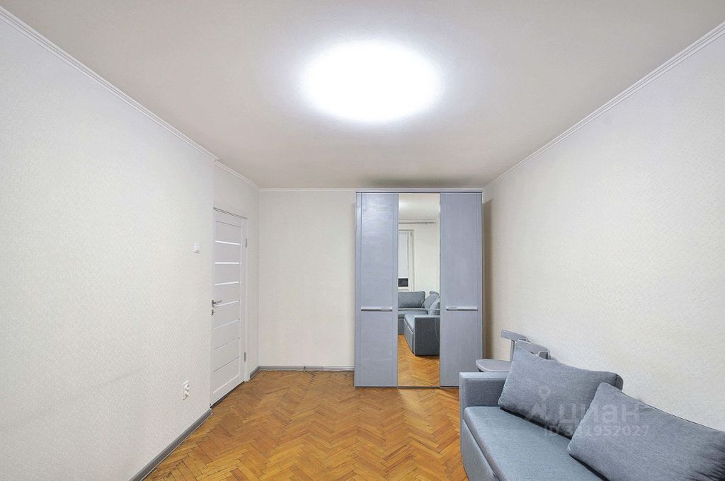 m. Polyanka: Apartment, 1-rooms