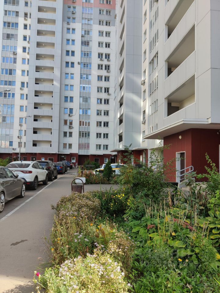 m. Pavshino: Apartment, 2-rooms