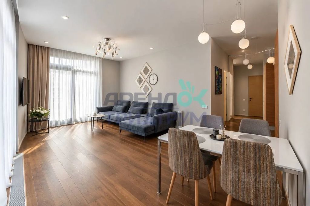 m. Novokuznetskaya: Apartment, 4-rooms