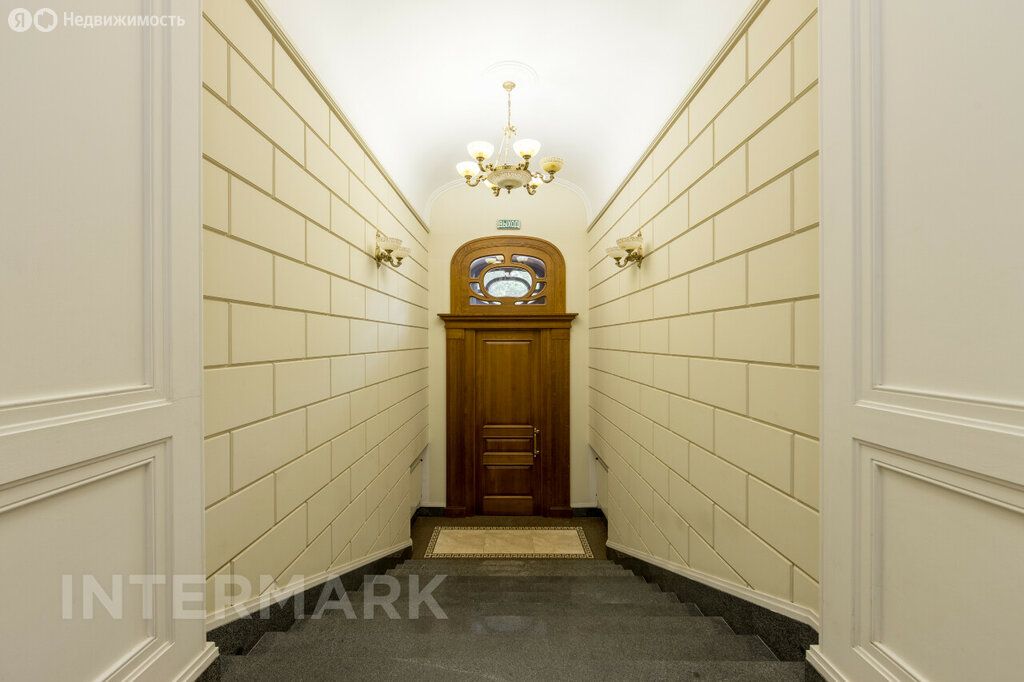 m. Smolenskaya: Apartment, 4-rooms