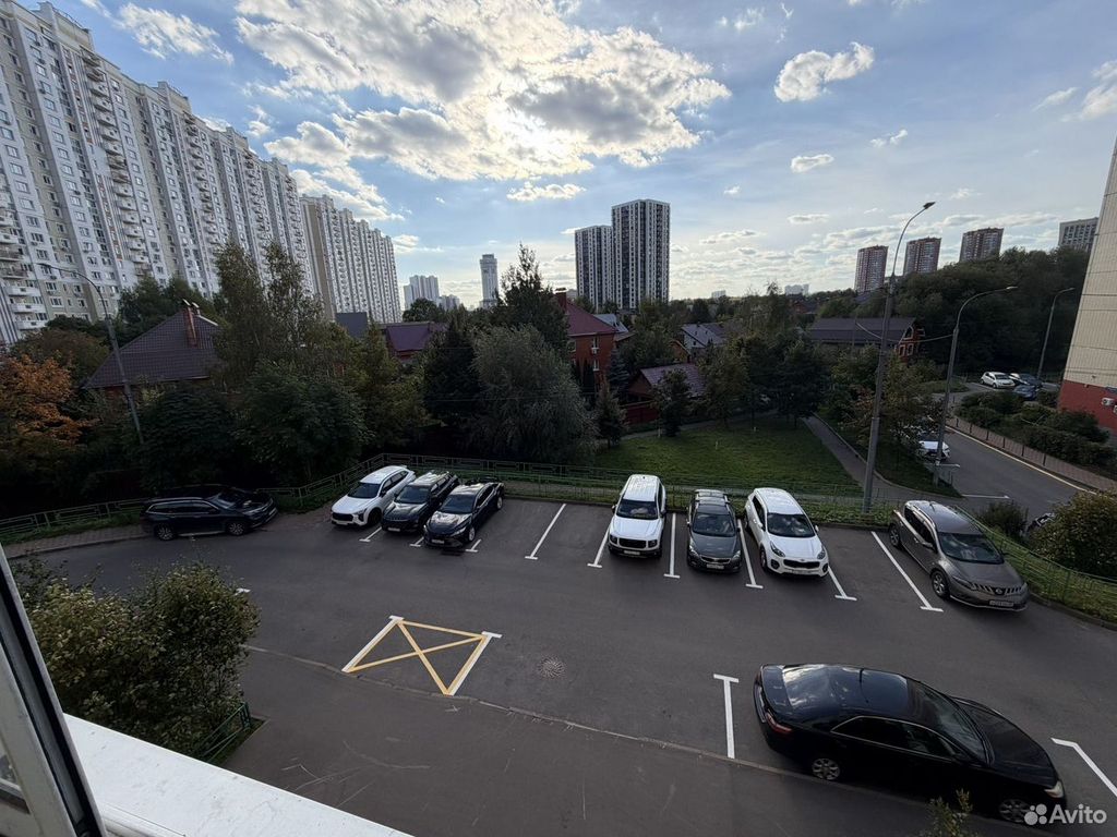 m. Levoberezhnaya: Apartment, 2-rooms