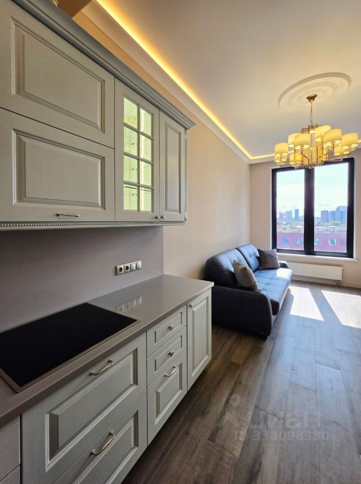 m. ZIL: Apartment, 1-rooms