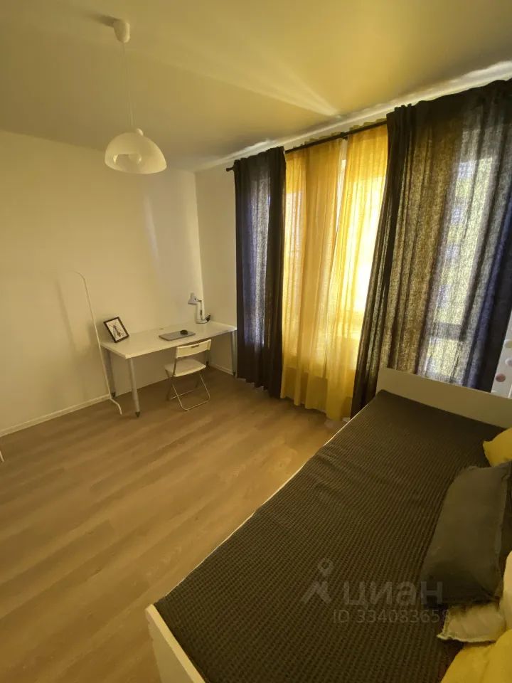 m. Pyatnitskoe shosse: Apartment, 2-rooms