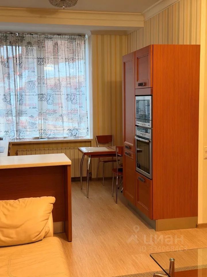 m. Novokuznetskaya: Apartment, 2-rooms