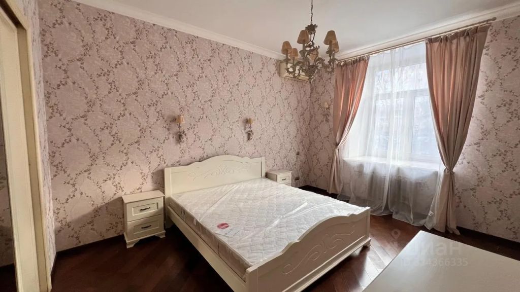 m. Avtozavodskaya: Apartment, 2-rooms