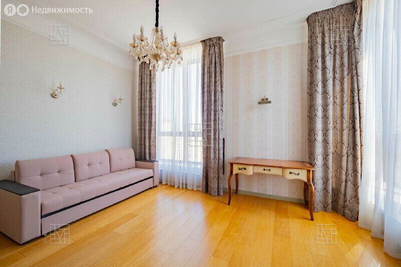 m. Frunzenskaya: Apartment, 4-rooms