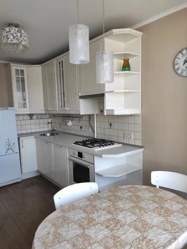 m. Baumanskaya: Apartment, 1-rooms