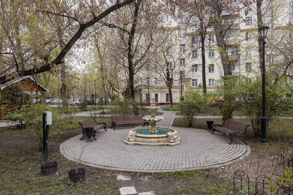 m. Kutuzovskaya: Apartment, 2-rooms
