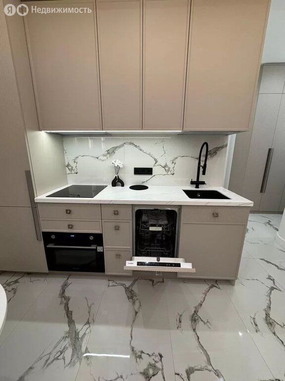 m. Dinamo: Apartment, 2-rooms