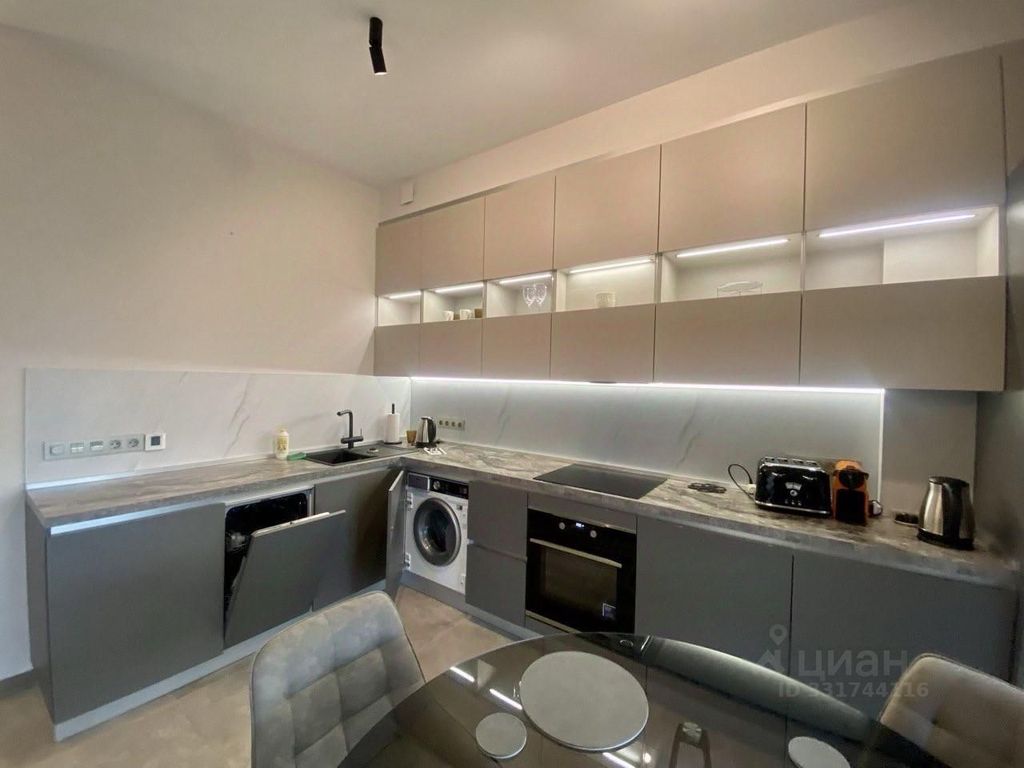 m. Ulitsa 1905 goda: Apartment, 2-rooms