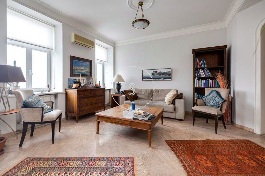 m. Smolenskaya: Apartment, 2-rooms