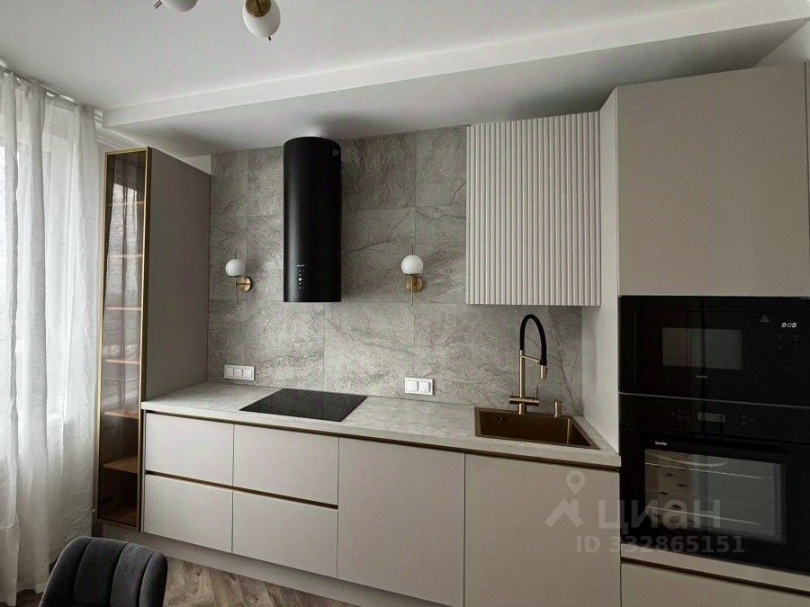 m. Ulitsa 1905 goda: Apartment, 2-rooms