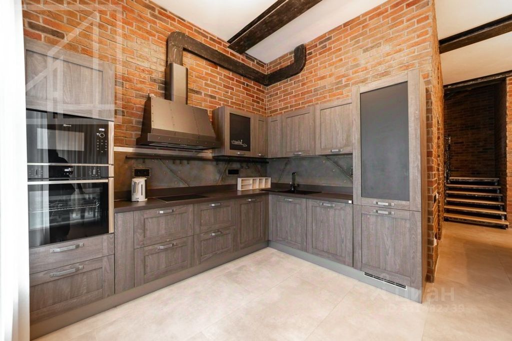 m. Aeroport: Apartment, 5-rooms