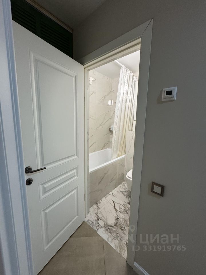 m. Baumanskaya: Apartment, 1-rooms