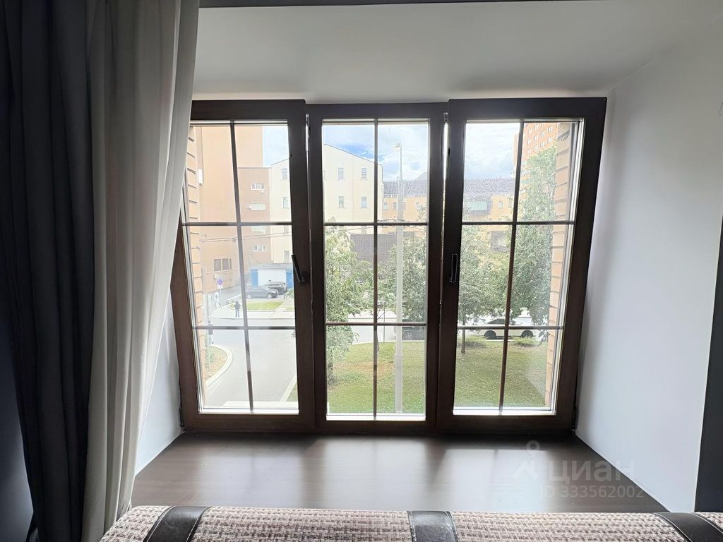 m. Smolenskaya: Apartment, studio