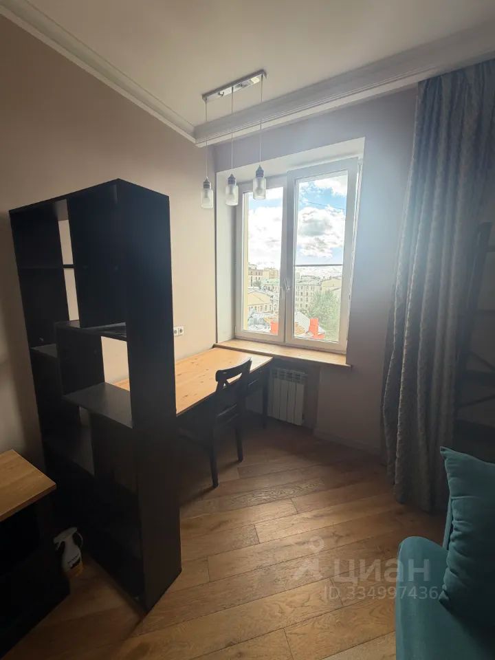 m. Krasnye vorota: Apartment, 2-rooms
