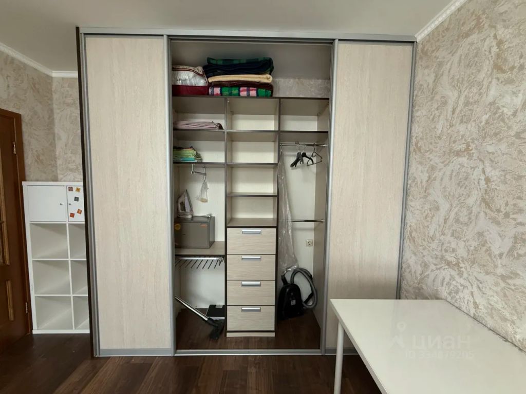 m. Khimki: Apartment, 2-rooms