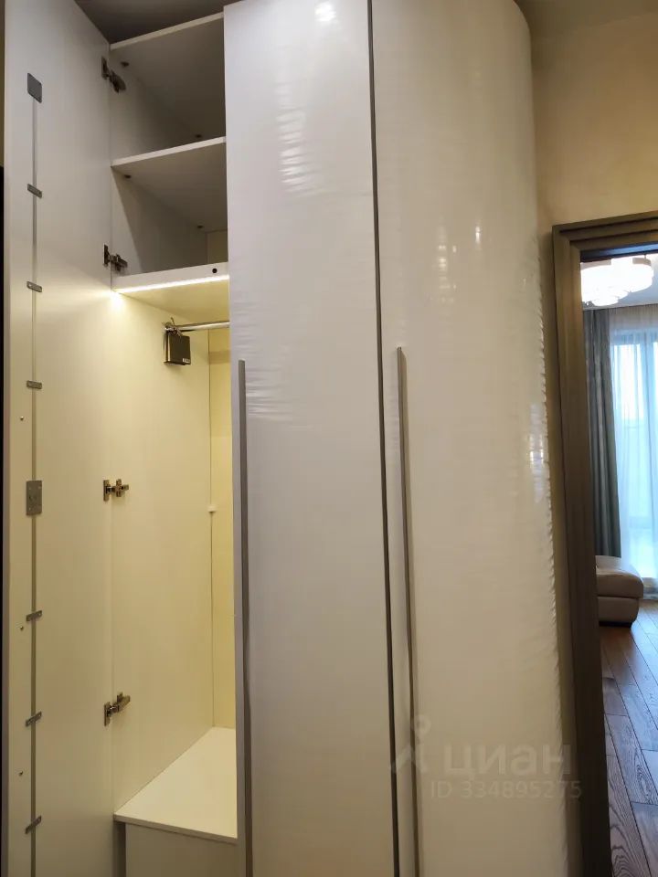 m. Ulitsa 1905 goda: Apartment, 2-rooms
