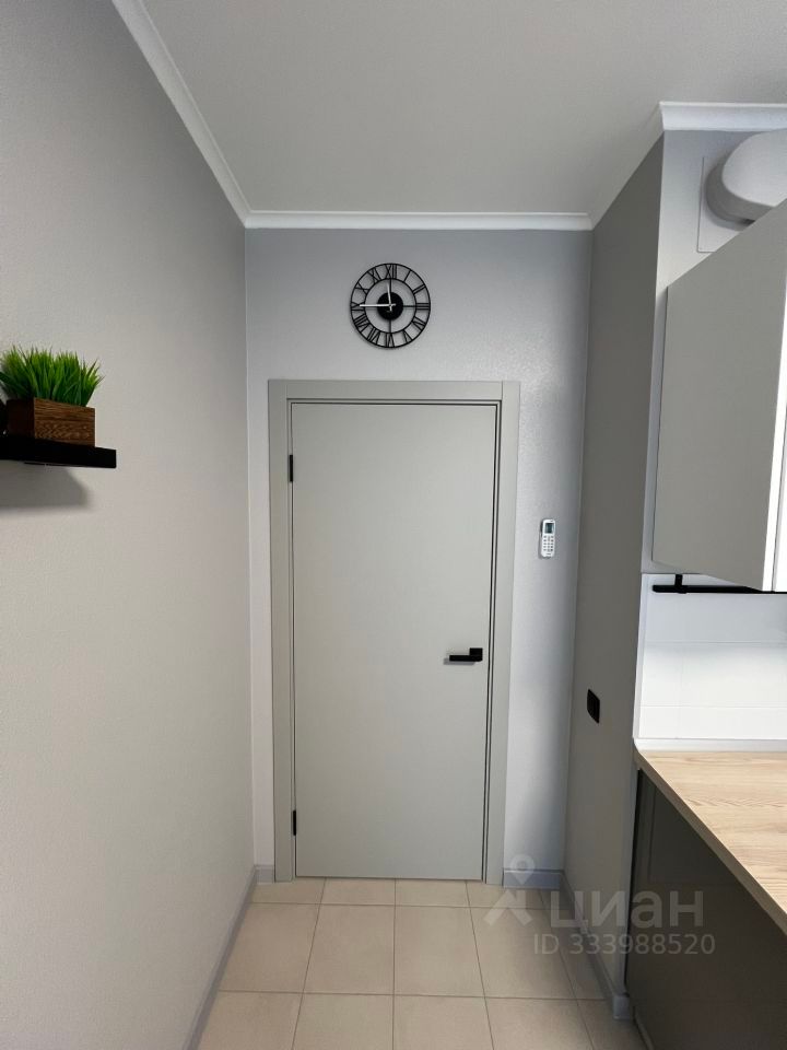 m. Kuzminki: Apartment, 2-rooms