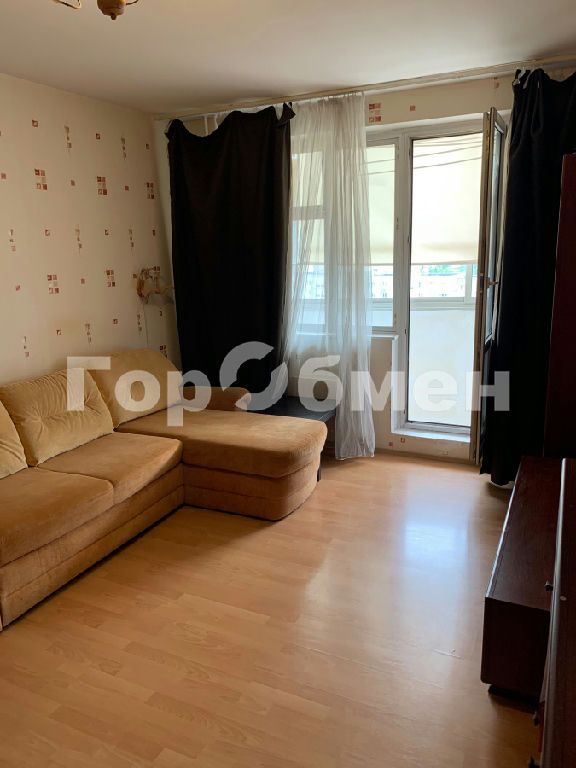 m. Bulvar Dmitriya Donskogo: Apartment, 2-rooms