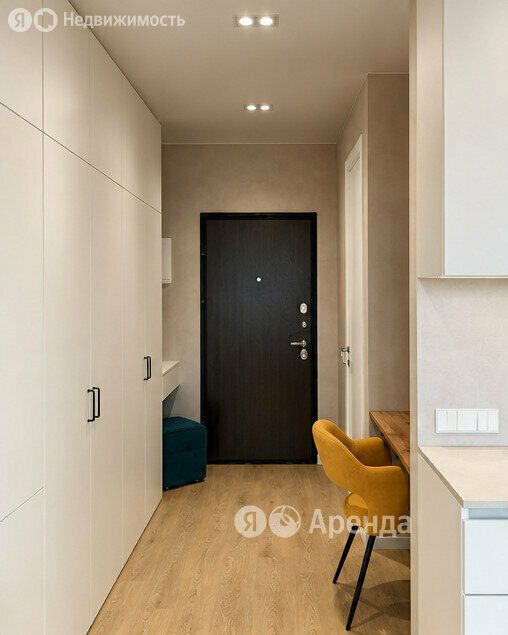 m. Dmitrovskaya: Apartment, studio