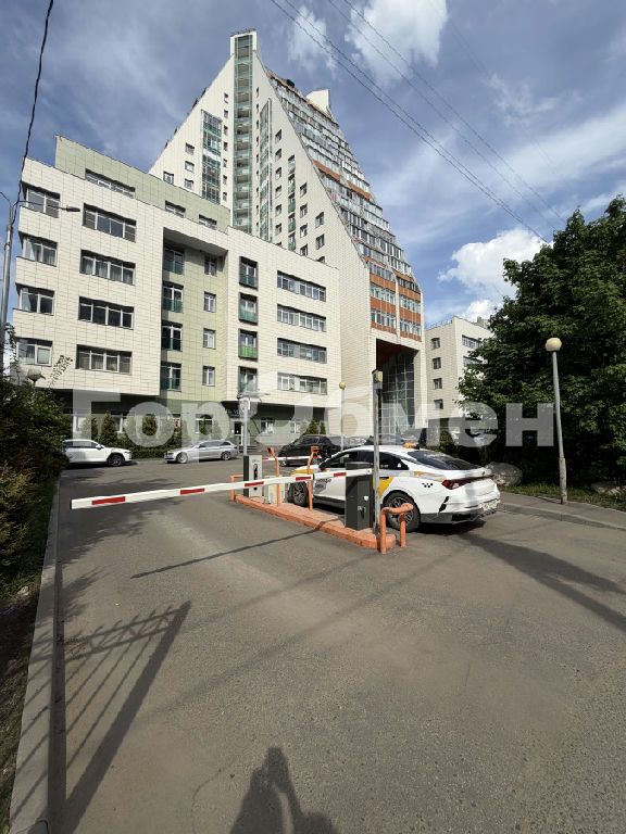 m. Akademicheskaya: Apartment, 3-rooms