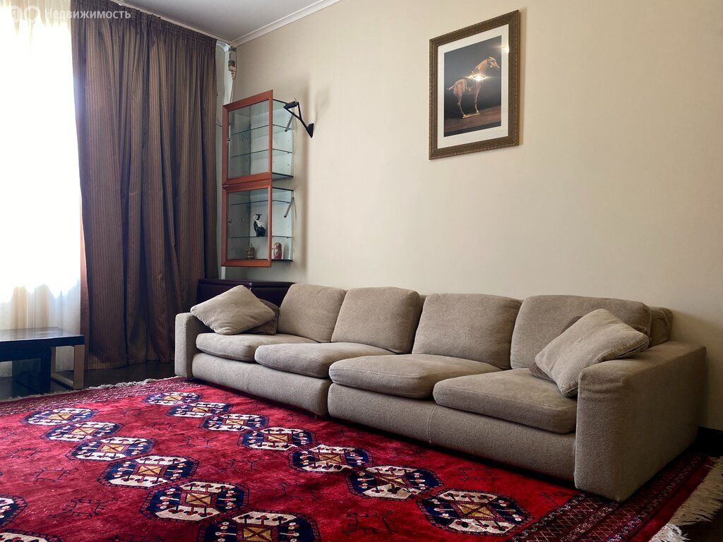 m. Krasnopresnenskaya: Apartment, 2-rooms