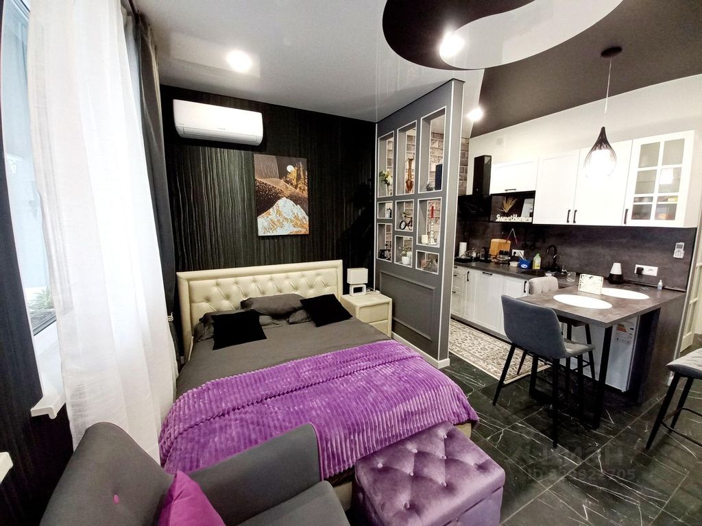 m. Strogino: Apartment, studio